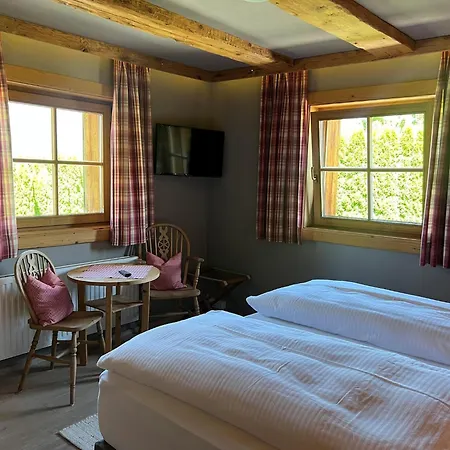 Quaint In With Barbecue Chalet *